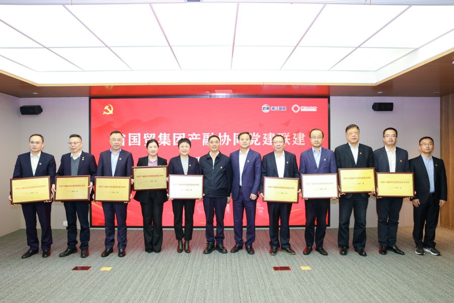 1672818054389569cUPC.jpg 586A6547-opq344184061.jpg